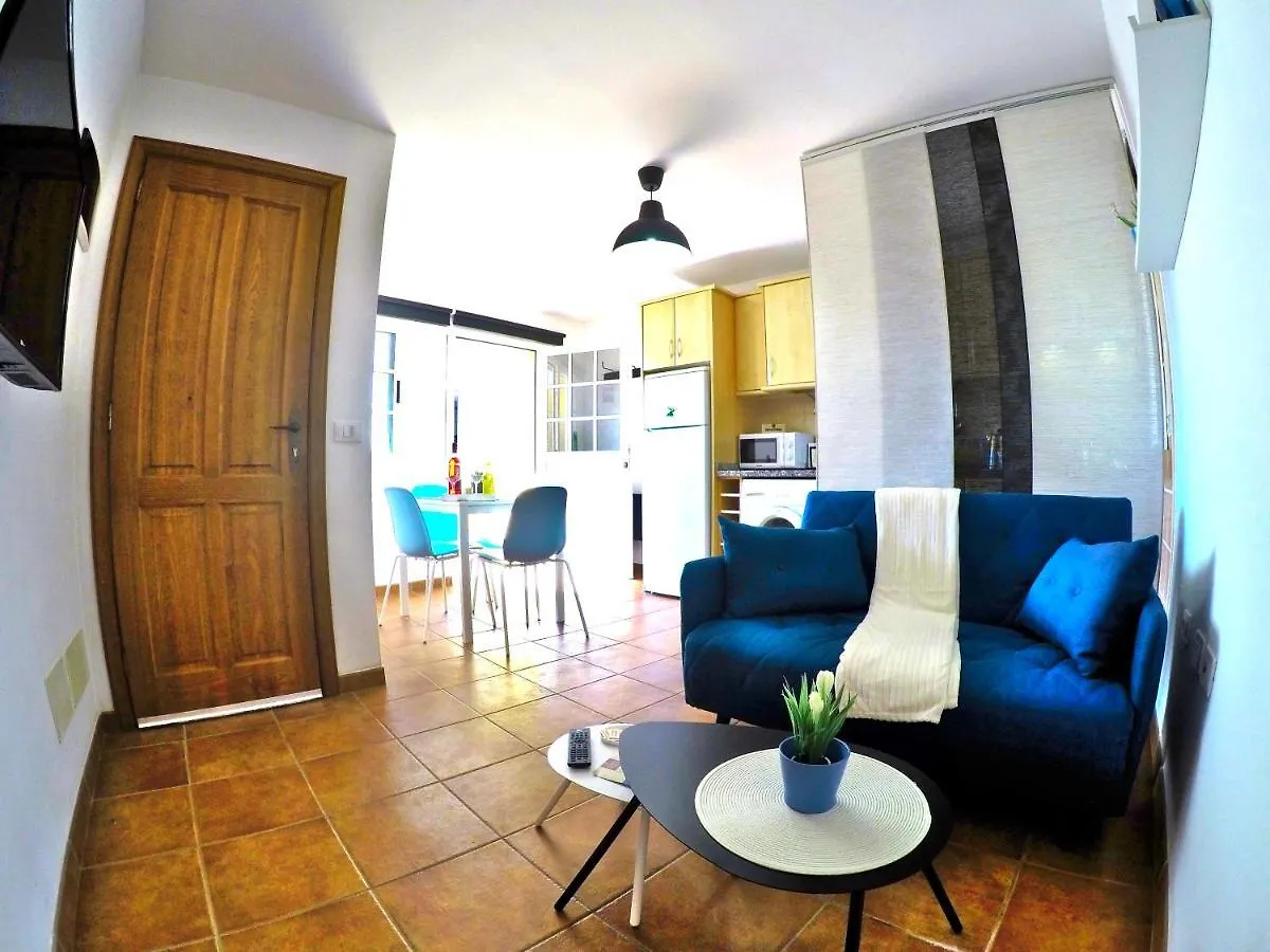Apartamentos Ester Санта-Крус-де-Тенерифе